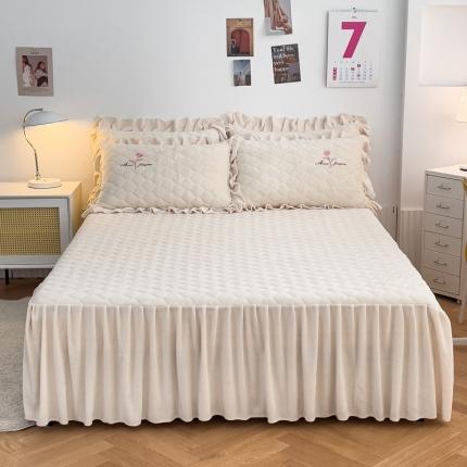 91家纺网 家纺一手货源 找家纺 （总）爱妮玖玖 2025新款牛奶绒纯色夹棉床裙