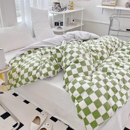91家纺网 家纺一手货源 找家纺 塔塔 2025新款棋盘格牛奶绒单被套 棋盘绿格