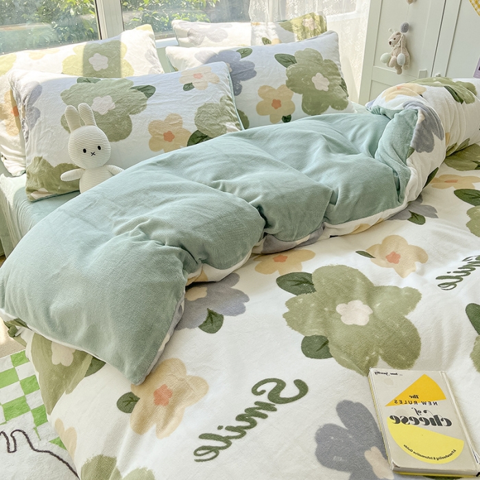 91家纺网 家纺一手货源 找家纺 雅居纺 2022新款牛奶绒印花四件套 花园物语