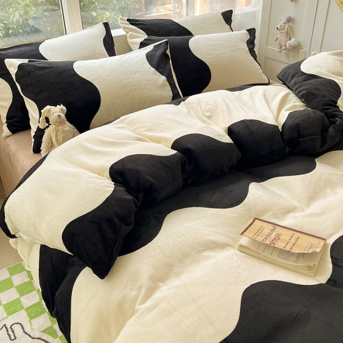 91家纺网 家纺一手货源 找家纺 雅居纺 2022新款牛奶绒印花四件套 简约派