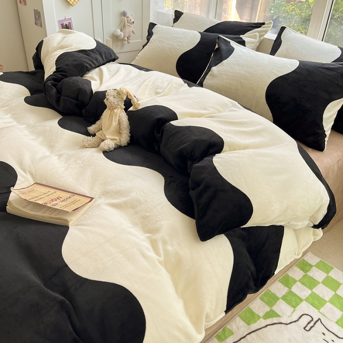 91家纺网 家纺一手货源 找家纺 雅居纺 2022新款牛奶绒印花四件套 简约派