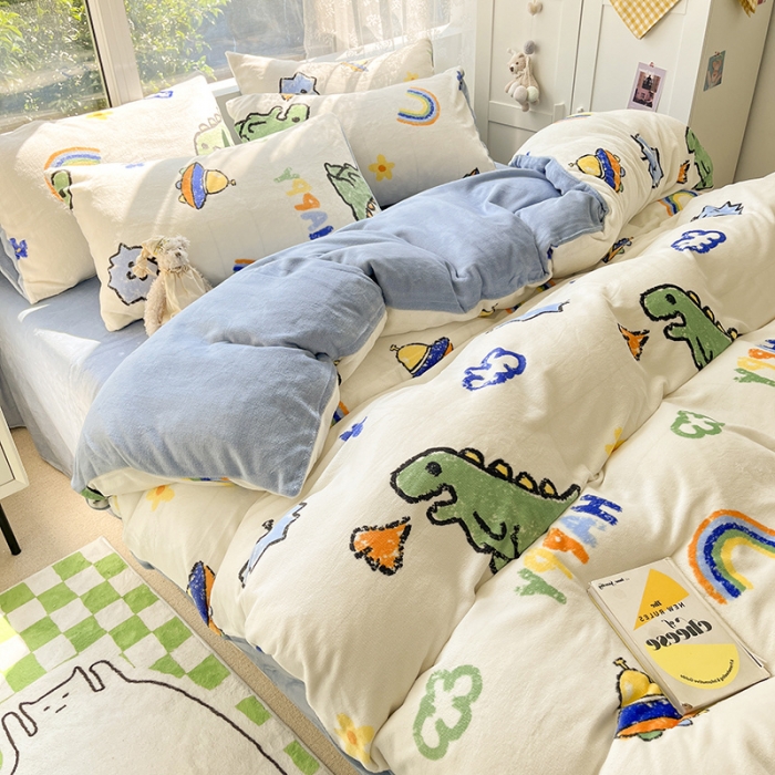 91家纺网 家纺一手货源 找家纺 雅居纺 2022新款牛奶绒印花四件套 开心龙