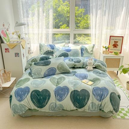 91家纺网 家纺一手货源 找家纺 雅居纺 2022新款牛奶绒印花四件套 绿色爱心