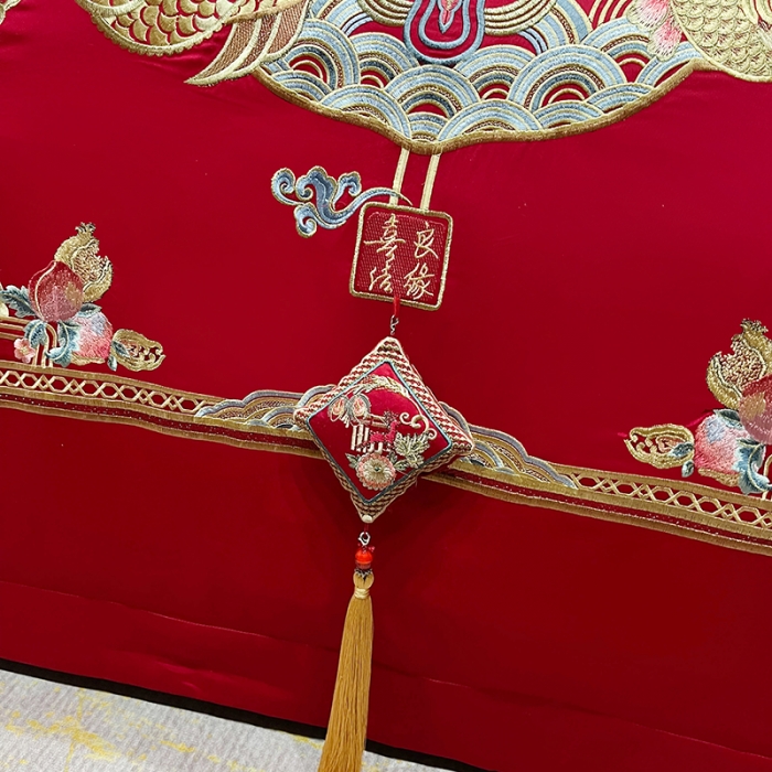 91家纺网 家纺一手货源 找家纺 (总) 缔缦 2022新款秋冬婚庆长绒棉刺绣多件套-佳偶天成