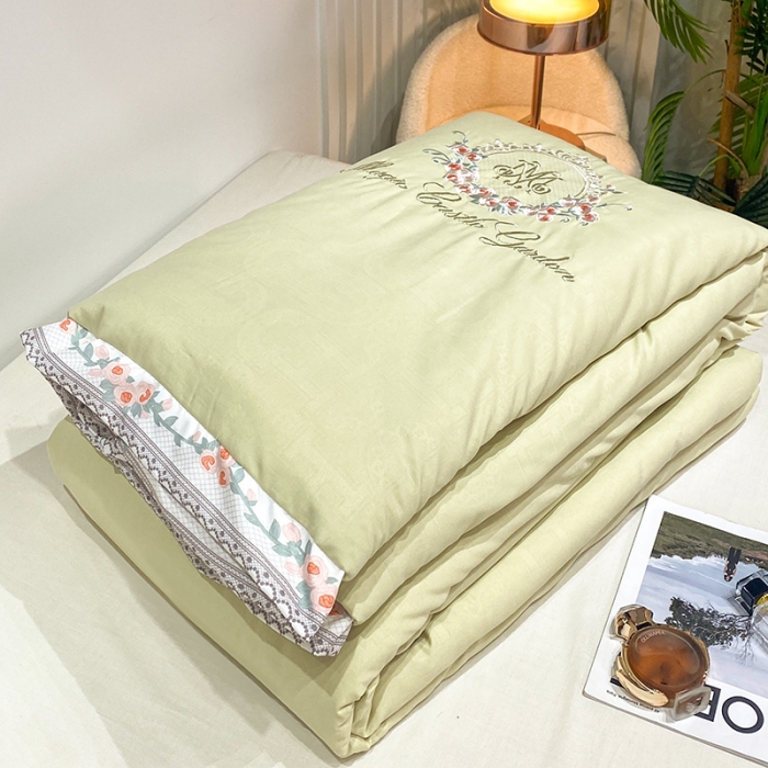 91家纺网 家纺一手货源 找家纺 2023丽卡家纺-梦露刺绣款春秋被子被芯冬被 绿色