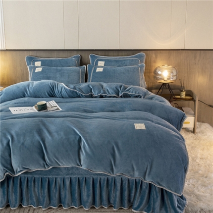 91家纺网 家纺一手货源 找家纺 2022新款加厚牛奶绒被套 纯色金貂绒包边单被套