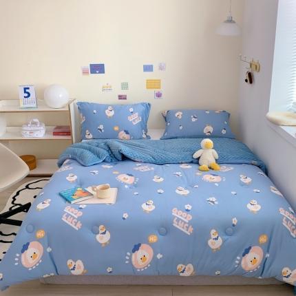 91家纺网 家纺一手货源 找家纺 星期八 2022新款针织棉豆豆被被子被芯 小鸭子