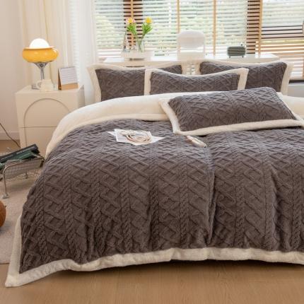 91家纺网 家纺一手货源 找家纺 丝羽坊 直播爆款220克塔芙绒提花四件套剪花雕花牛奶绒高级灰