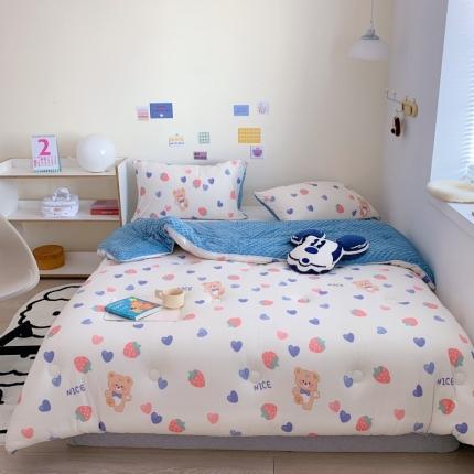 星期八 2022新款针织棉豆豆被被子被芯 草莓熊