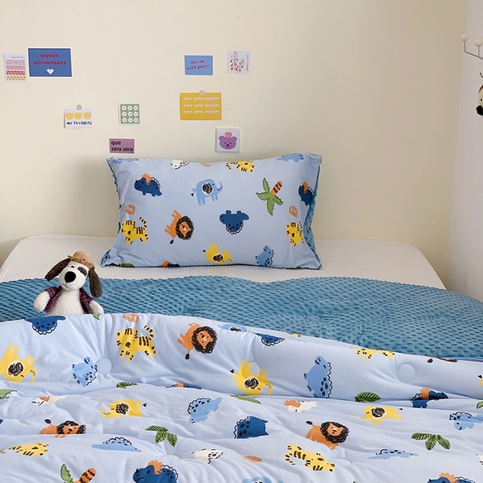 91家纺网 家纺一手货源 找家纺 星期八 2022新款针织棉豆豆被被子被芯 动物园