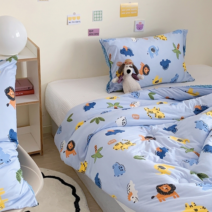 91家纺网 家纺一手货源 找家纺 星期八 2022新款针织棉豆豆被被子被芯 动物园