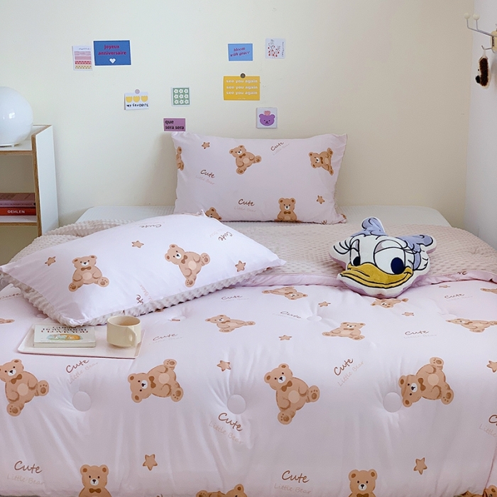 91家纺网 家纺一手货源 找家纺 星期八 2022新款针织棉豆豆被被子被芯 泰迪熊