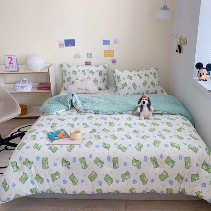 91家纺网 家纺一手货源 找家纺 星期八 2022新款针织棉豆豆被被子被芯 小鳄鱼