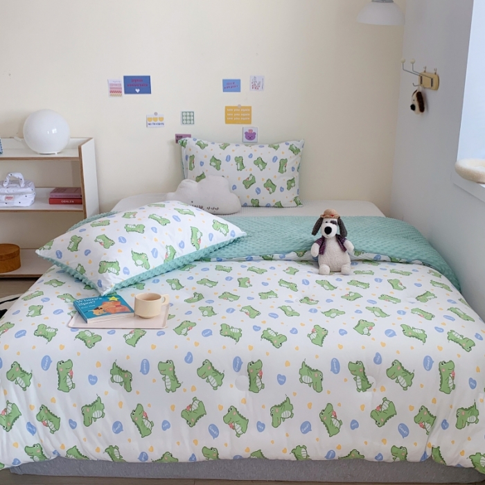 91家纺网 家纺一手货源 找家纺 星期八 2022新款针织棉豆豆被被子被芯 小鳄鱼