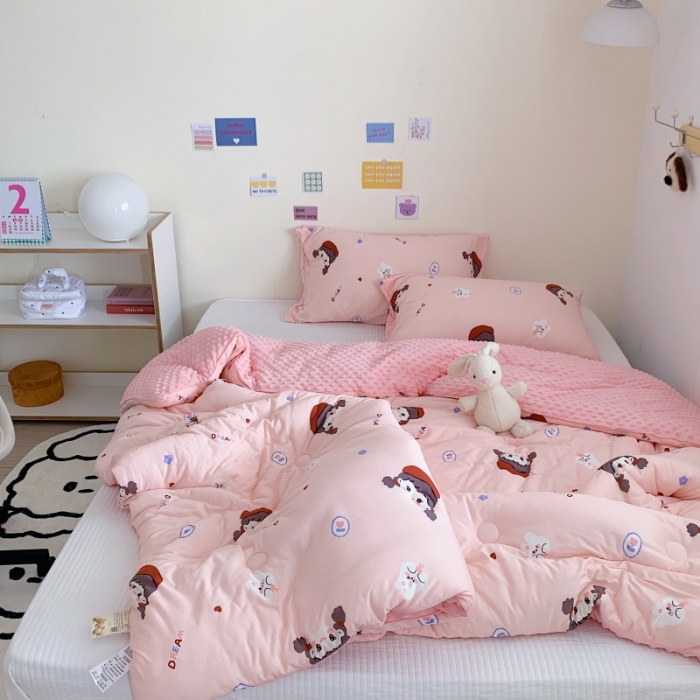 91家纺网 家纺一手货源 找家纺 星期八 2022新款针织棉豆豆被被子被芯 小女孩