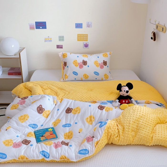 91家纺网 家纺一手货源 找家纺 星期八 2022新款针织棉豆豆被被子被芯 芝士蛋糕