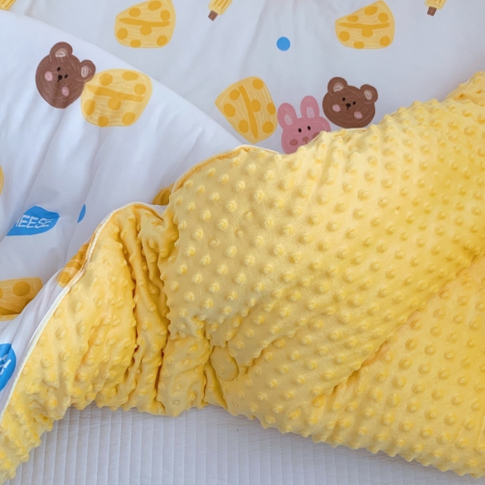 91家纺网 家纺一手货源 找家纺 星期八 2022新款针织棉豆豆被被子被芯 芝士蛋糕