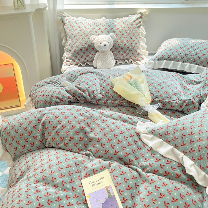 91家纺网 家纺一手货源 找家纺 安哆啦 2022新款加厚牛奶绒花边小贴标四件套 花边-法式小碎花