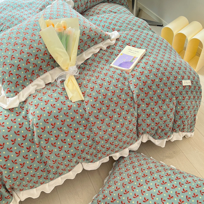 91家纺网 家纺一手货源 找家纺 安哆啦 2022新款加厚牛奶绒花边小贴标四件套 花边-法式小碎花