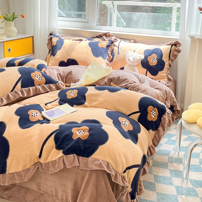 91家纺网 家纺一手货源 找家纺 安哆啦 2022新款加厚牛奶绒花边小贴标四件套 花边-复古花咖