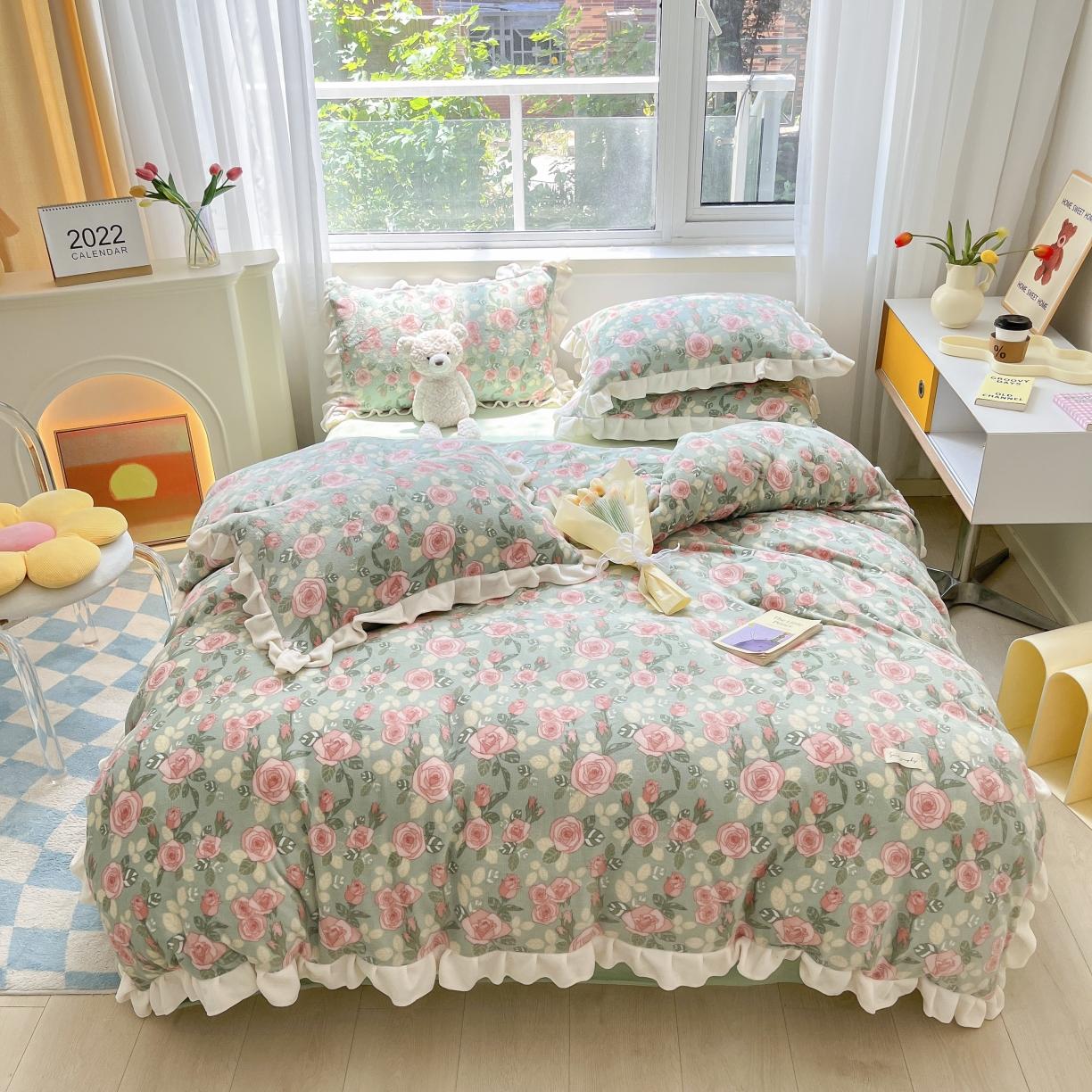 91家纺网 家纺一手货源 找家纺 安哆啦 2022新款加厚牛奶绒花边小贴标四件套 花边-花团锦簇