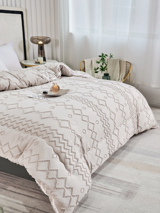 91家纺网 家纺一手货源 找家纺 丽卡家纺2023新款米兰雕花子母被被子被芯系列 高级灰