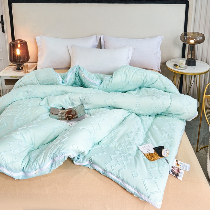 91家纺网 家纺一手货源 找家纺 丽卡家纺2023新款米兰雕花子母被被子被芯系列 水蓝