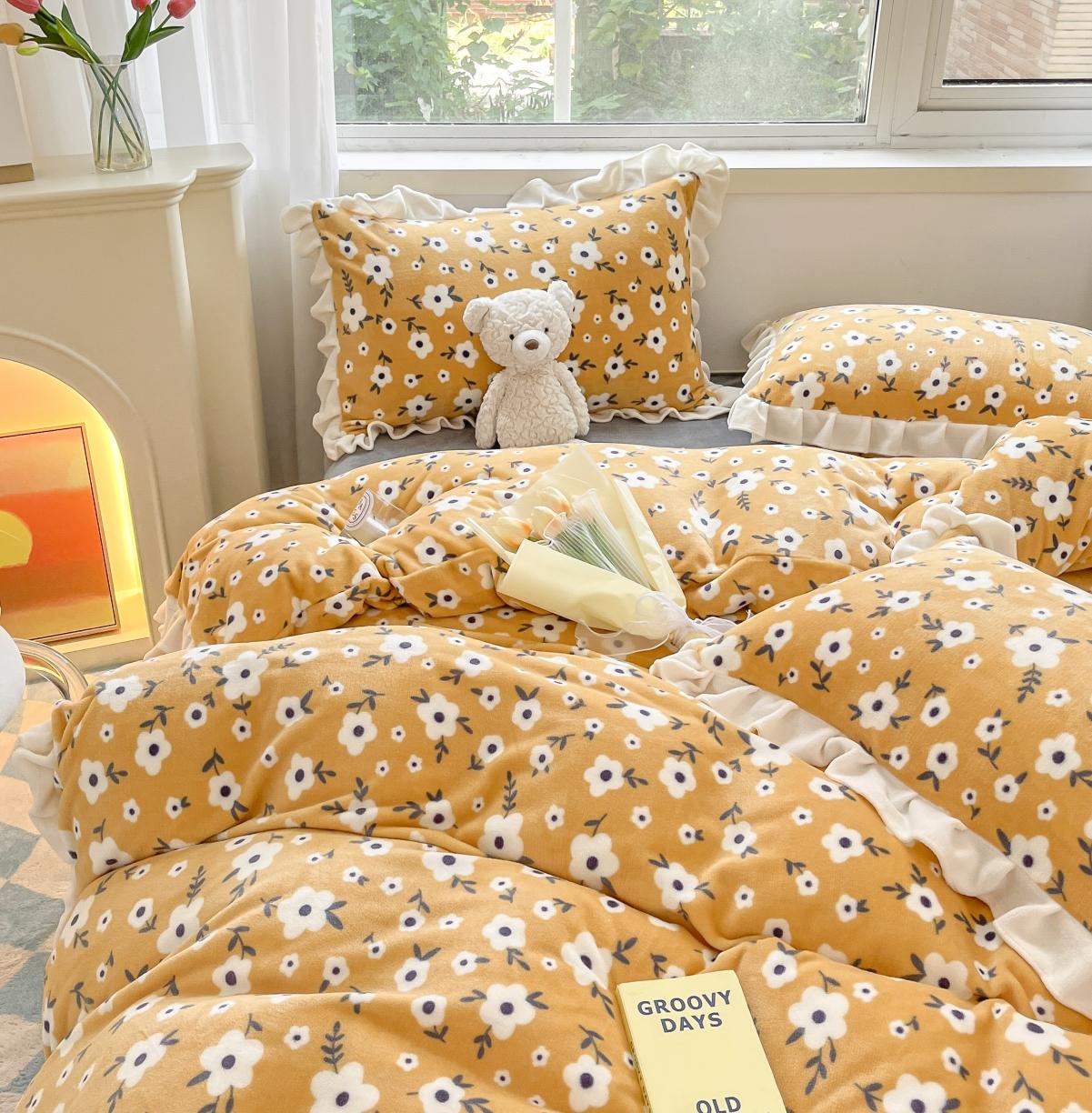 91家纺网 家纺一手货源 找家纺 安哆啦 2022新款加厚牛奶绒花边小贴标四件套 花边-田园小雏菊