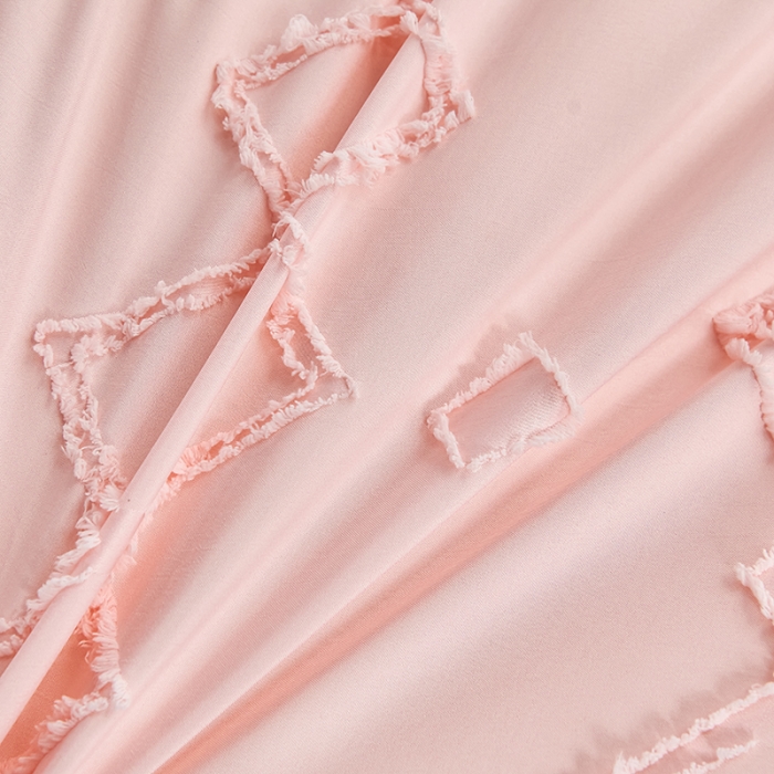 91家纺网 家纺一手货源 找家纺 （总）丽卡家纺2023新款米兰雕花春秋被被子被芯系列