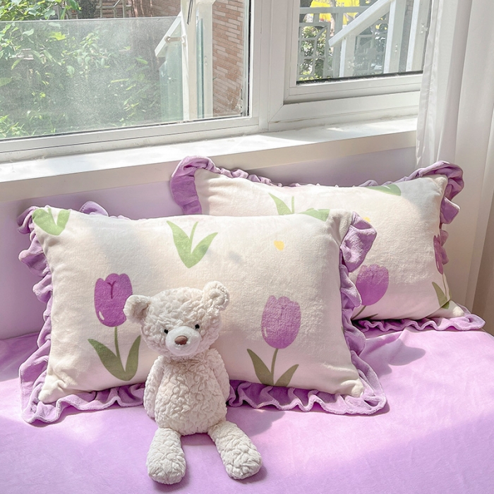 91家纺网 家纺一手货源 找家纺 安哆啦 2022新款加厚牛奶绒花边小贴标四件套 花边-紫色郁金香