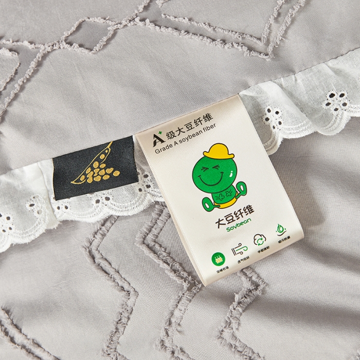 91家纺网 家纺一手货源 找家纺 丽卡家纺2023新款米兰雕花春秋被被子被芯系列 高级灰