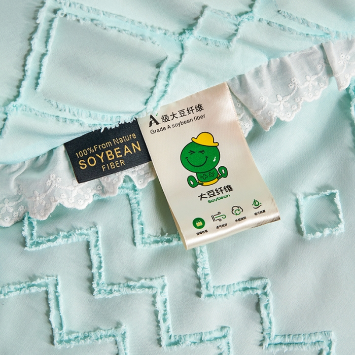 91家纺网 家纺一手货源 找家纺 丽卡家纺2023新款米兰雕花春秋被被子被芯系列 水蓝