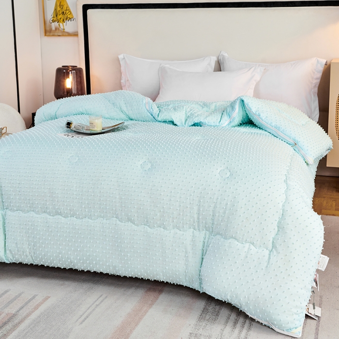 91家纺网 家纺一手货源 找家纺 丽卡家纺2023新款法丽娜雕花子母被被子被芯 水蓝