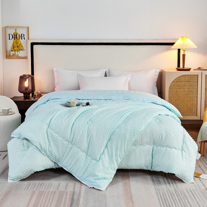 91家纺网 家纺一手货源 找家纺 丽卡家纺2023新款法丽娜雕花子母被被子被芯 水蓝