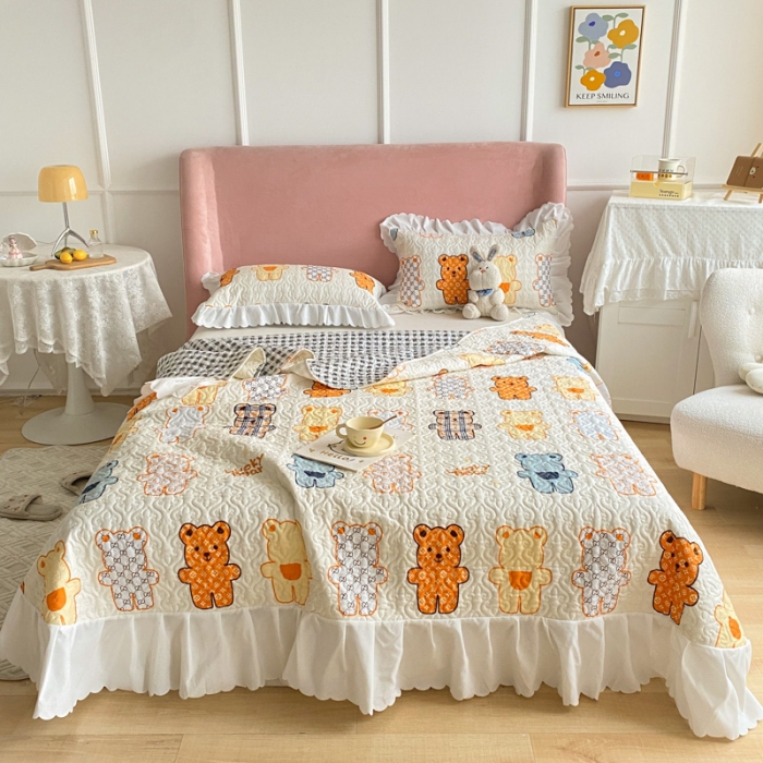 91家纺网 家纺一手货源 找家纺 美莱 2022新款亲肤磨毛床盖床裙夹棉单件三件套直播四件套 饼干熊