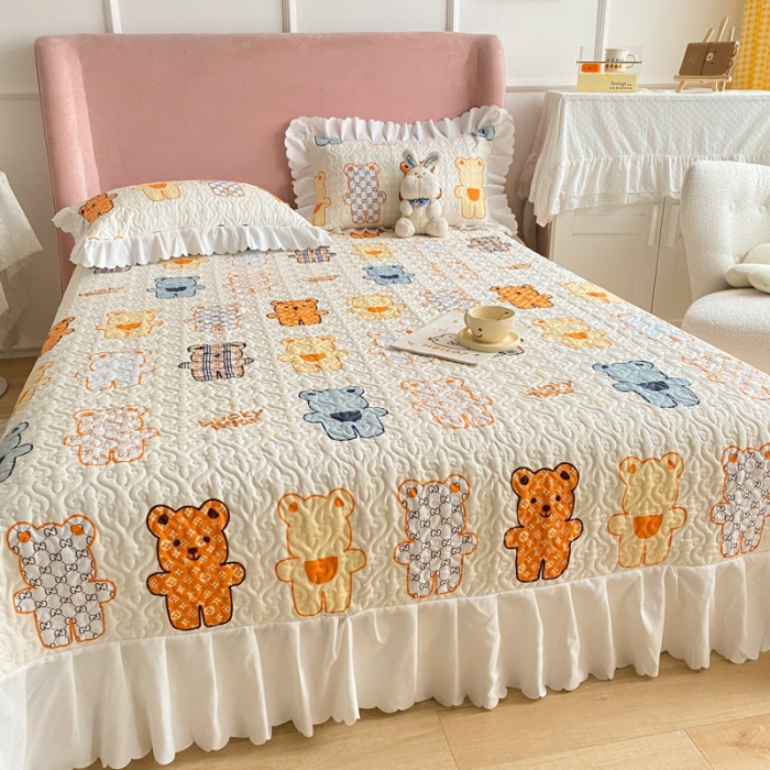 91家纺网 家纺一手货源 找家纺 美莱 2022新款亲肤磨毛床盖床裙夹棉单件三件套直播四件套 饼干熊