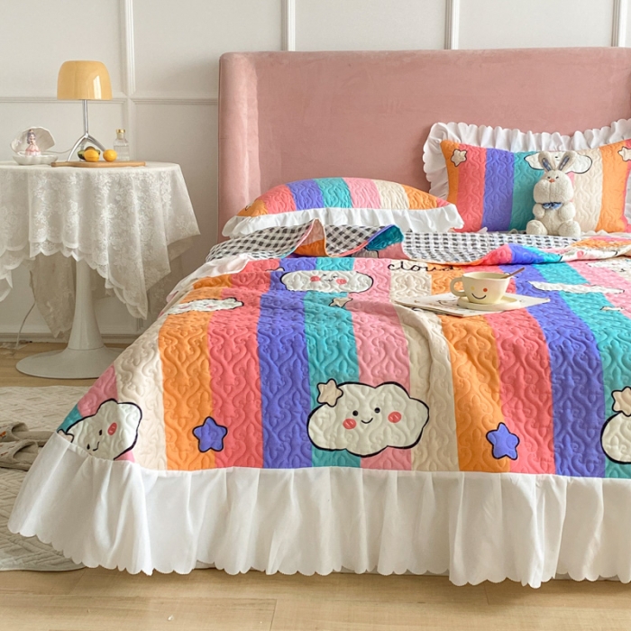 91家纺网 家纺一手货源 找家纺 美莱 2022新款亲肤磨毛床盖床裙夹棉单件三件套直播四件套 彩虹云