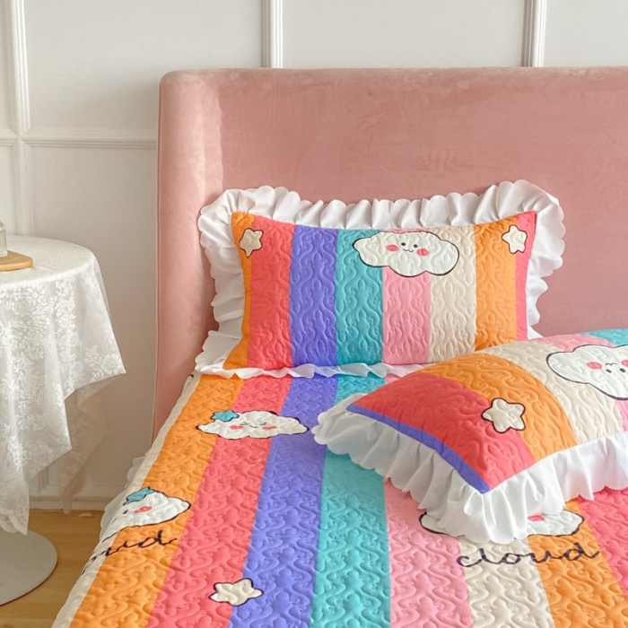 91家纺网 家纺一手货源 找家纺 美莱 2022新款亲肤磨毛床盖床裙夹棉单件三件套直播四件套 彩虹云