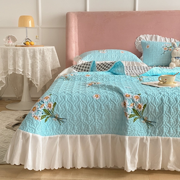 91家纺网 家纺一手货源 找家纺 美莱 2022新款亲肤磨毛床盖床裙夹棉单件三件套直播四件套 小白菊