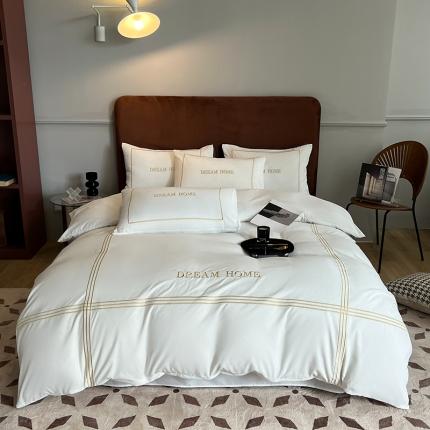 91家纺网 家纺一手货源 找家纺 千希家纺2022新款秋冬水洗磨毛北欧风绣花四件套 托马斯月光白