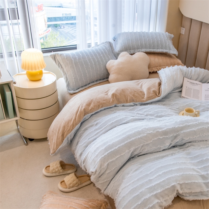 91家纺网 家纺一手货源 找家纺 骏腾 2022直播爆款纯色流苏牛奶绒四件套法莱宝宝绒 朵拉-蓝咖