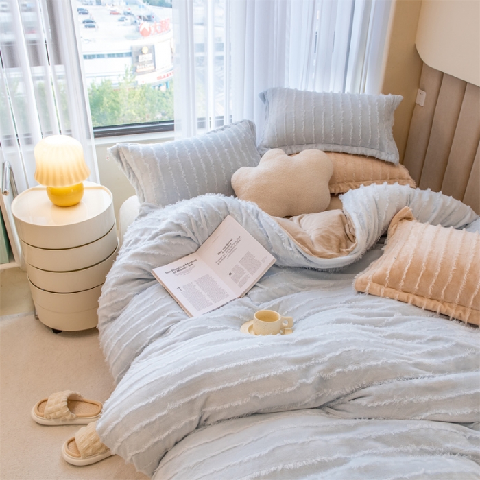 91家纺网 家纺一手货源 找家纺 骏腾 2022直播爆款纯色流苏牛奶绒四件套法莱宝宝绒 朵拉-蓝咖