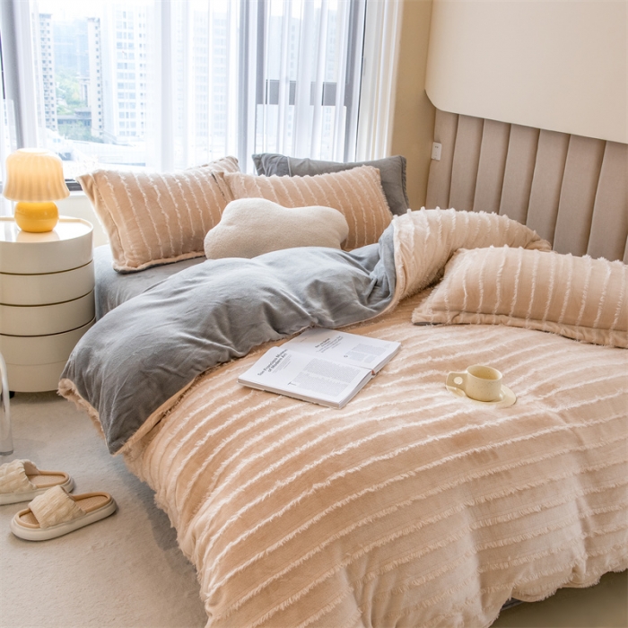 91家纺网 家纺一手货源 找家纺 骏腾 2022直播爆款纯色流苏牛奶绒四件套法莱宝宝绒 朵拉-奶咖灰