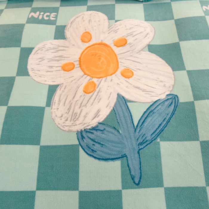 91家纺网 家纺一手货源 找家纺 总2025美达新款牛奶绒印花床笠款四件套（床笠高度30cm）