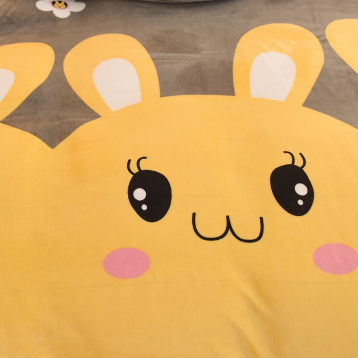 91家纺网 家纺一手货源 找家纺 美达新款牛奶绒印花床笠款四件套（床笠高度30cm） 小黄兔