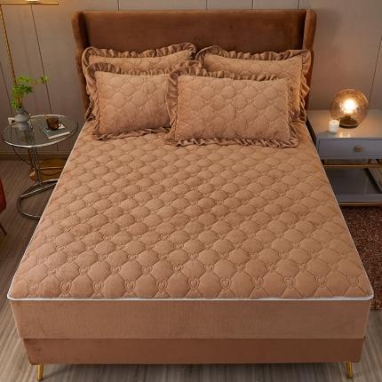 91家纺网 家纺一手货源 找家纺 宜凡2022新款牛奶绒纯色夹棉床笠 咖啡