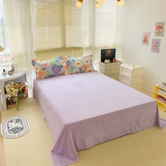 91家纺网 家纺一手货源 找家纺 2022新款爆款慕尚高克重田园风印花牛奶绒四件套 布蓝卡