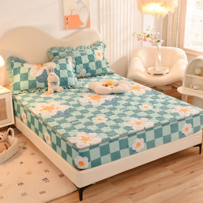 91家纺网 家纺一手货源 找家纺 2025美达秋冬爆款牛奶绒印花床笠三件套单床笠 淡雅花香