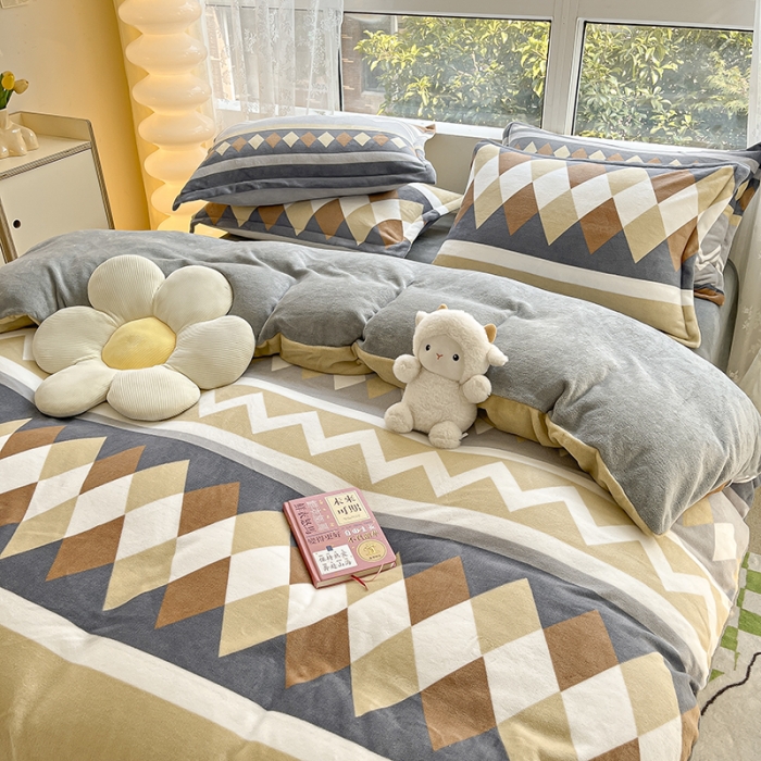 91家纺网 家纺一手货源 找家纺 2022新款爆款慕尚高克重田园风印花牛奶绒四件套 古雅