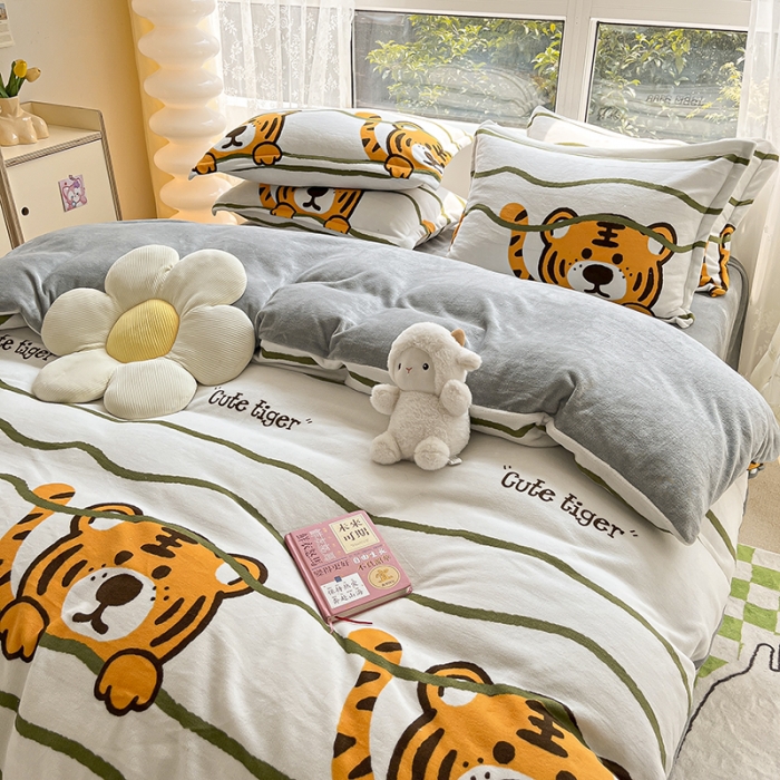 91家纺网 家纺一手货源 找家纺 2022新款爆款慕尚高克重田园风印花牛奶绒四件套 老虎